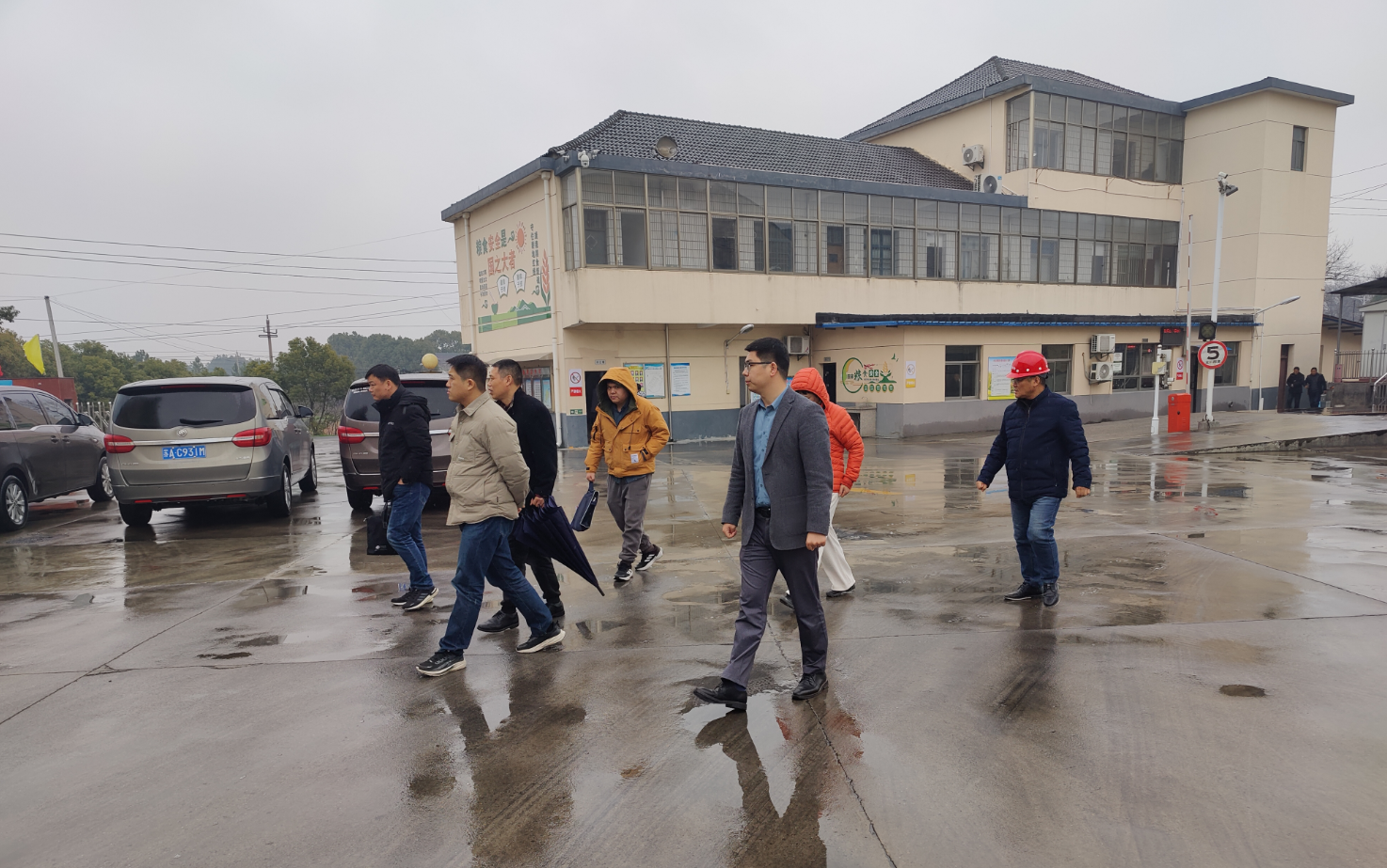 市安全生產第二督導組對區(qū)糧食購銷公司開展專項督導工作