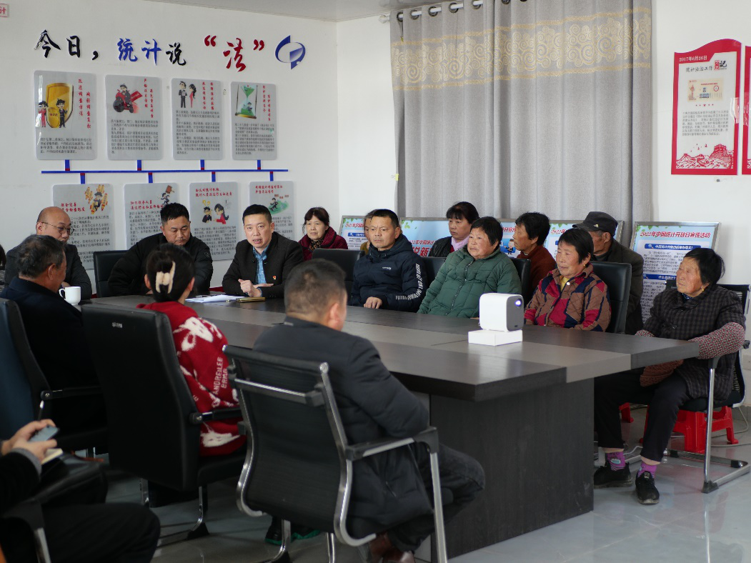 “歸鄉(xiāng)·共筑”田園鄉(xiāng)村項目召開村民座談會