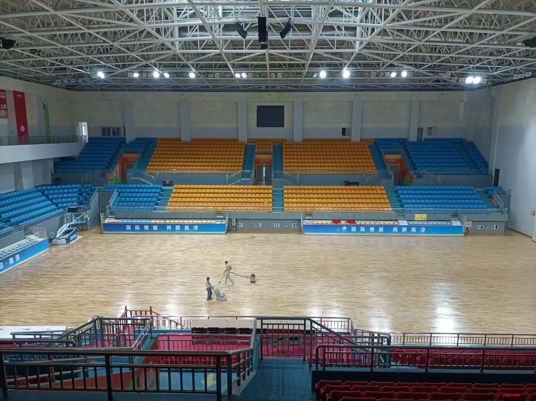 以質(zhì)量開拓市場(chǎng) 以服務(wù)贏得口碑