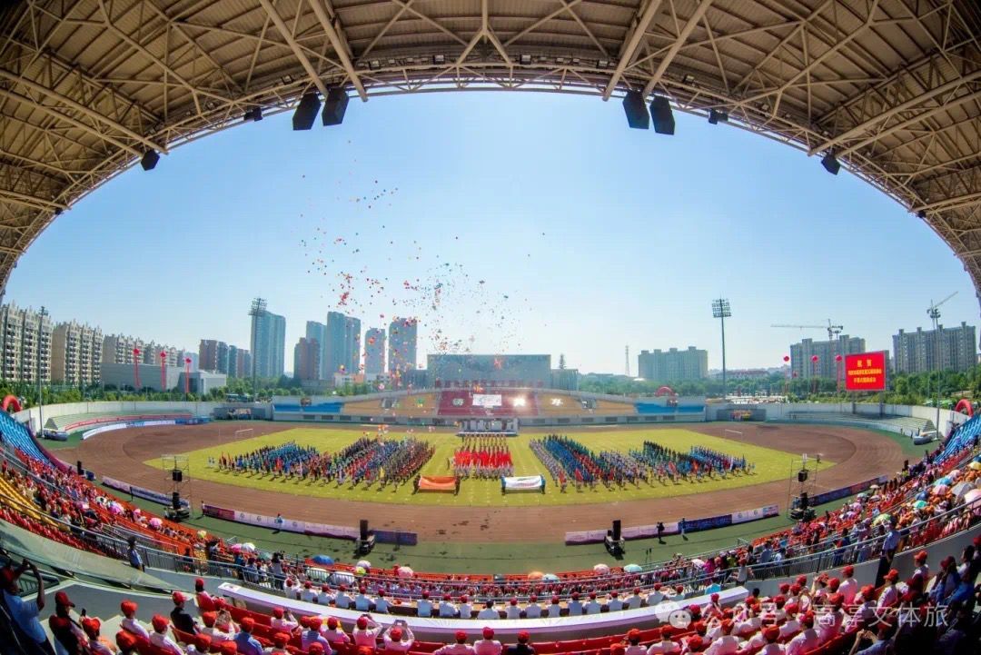 高淳體育中心蟬聯(lián)"2024最受歡迎南京體育消費(fèi)新場(chǎng)景"稱號(hào)