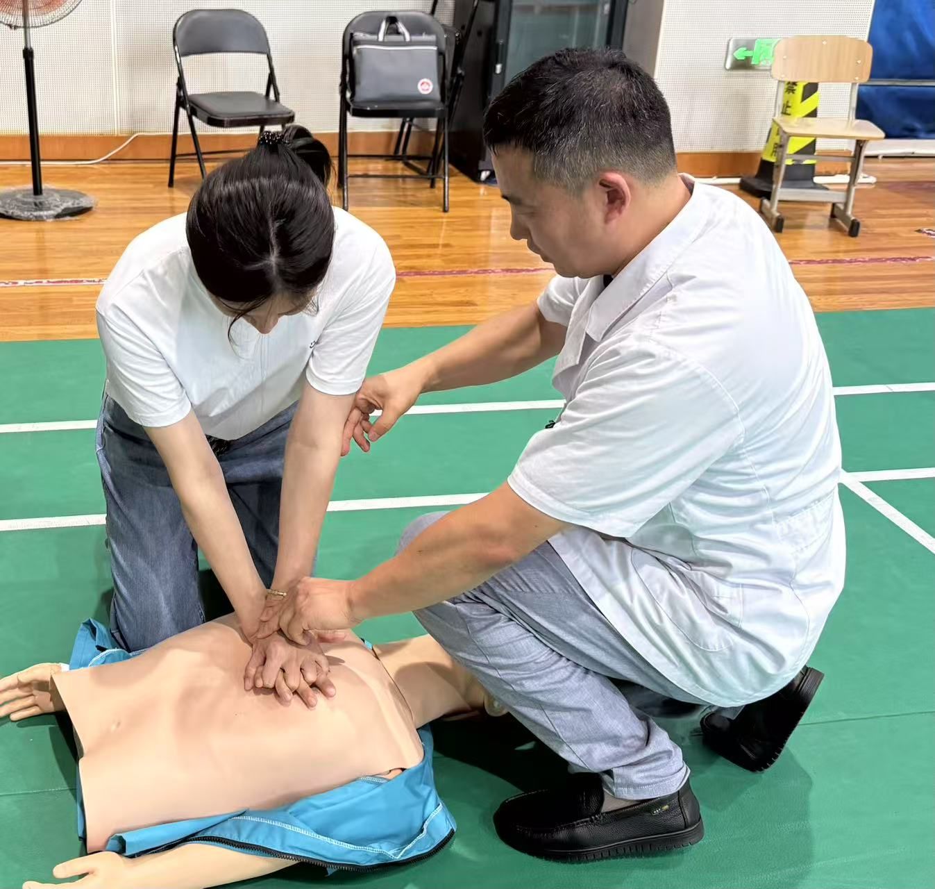 守護生命“救”在身邊--高淳體育中心開展急救技能專項培訓